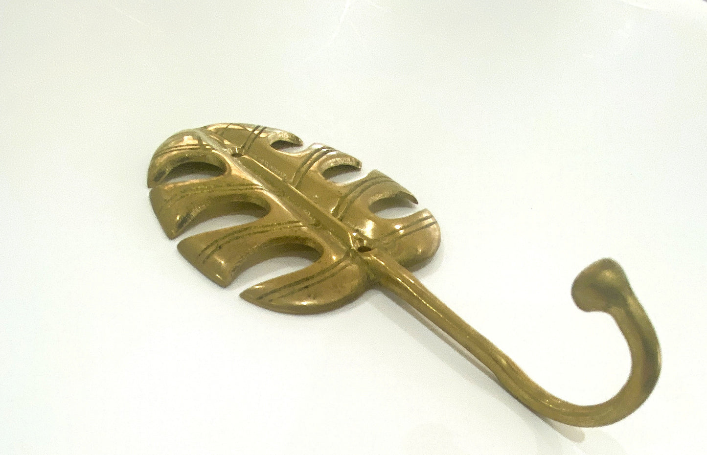 Brass Monstera Leaf Hook - 15cm