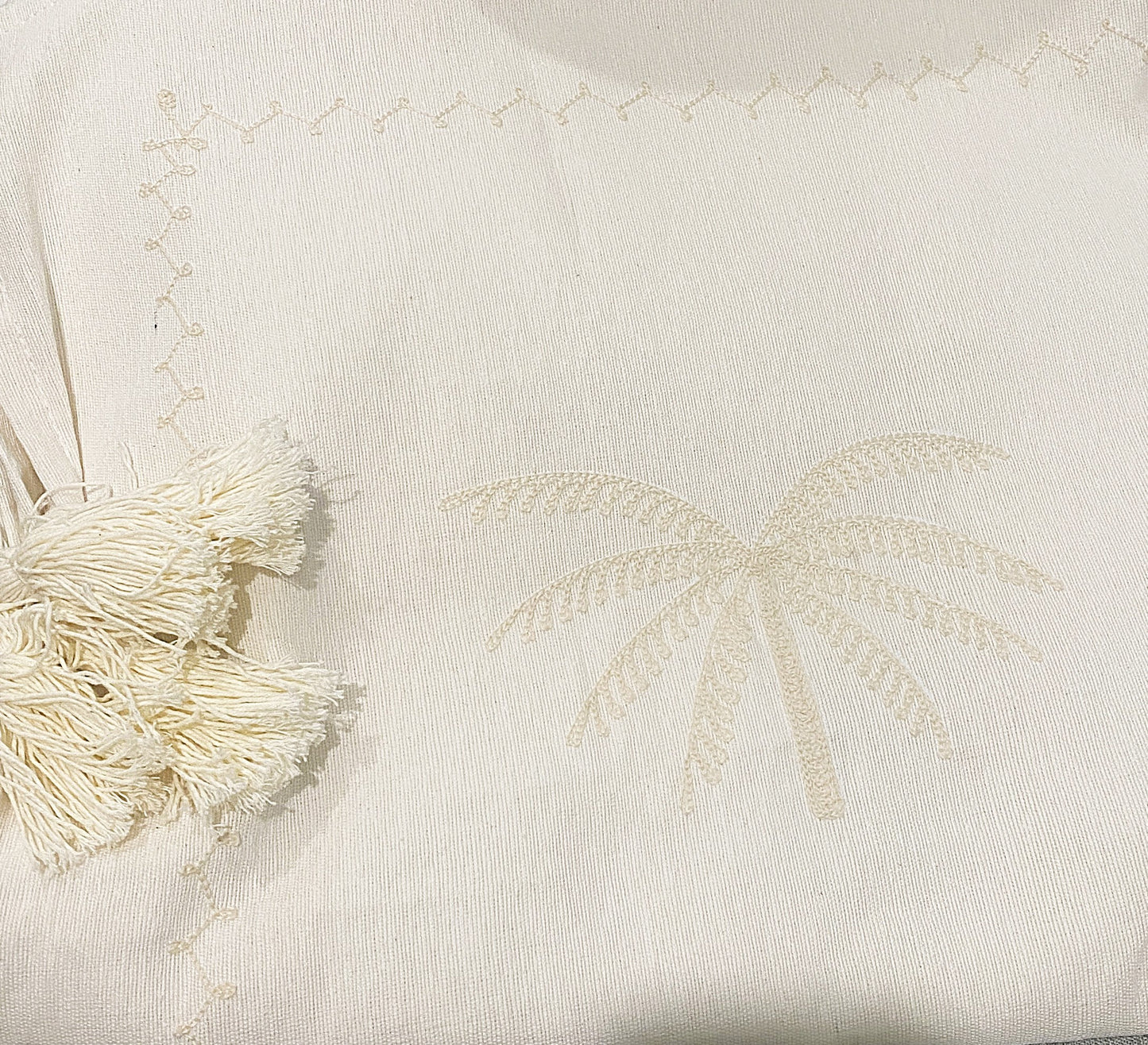 Palm Whisper Throw Rug - Off White