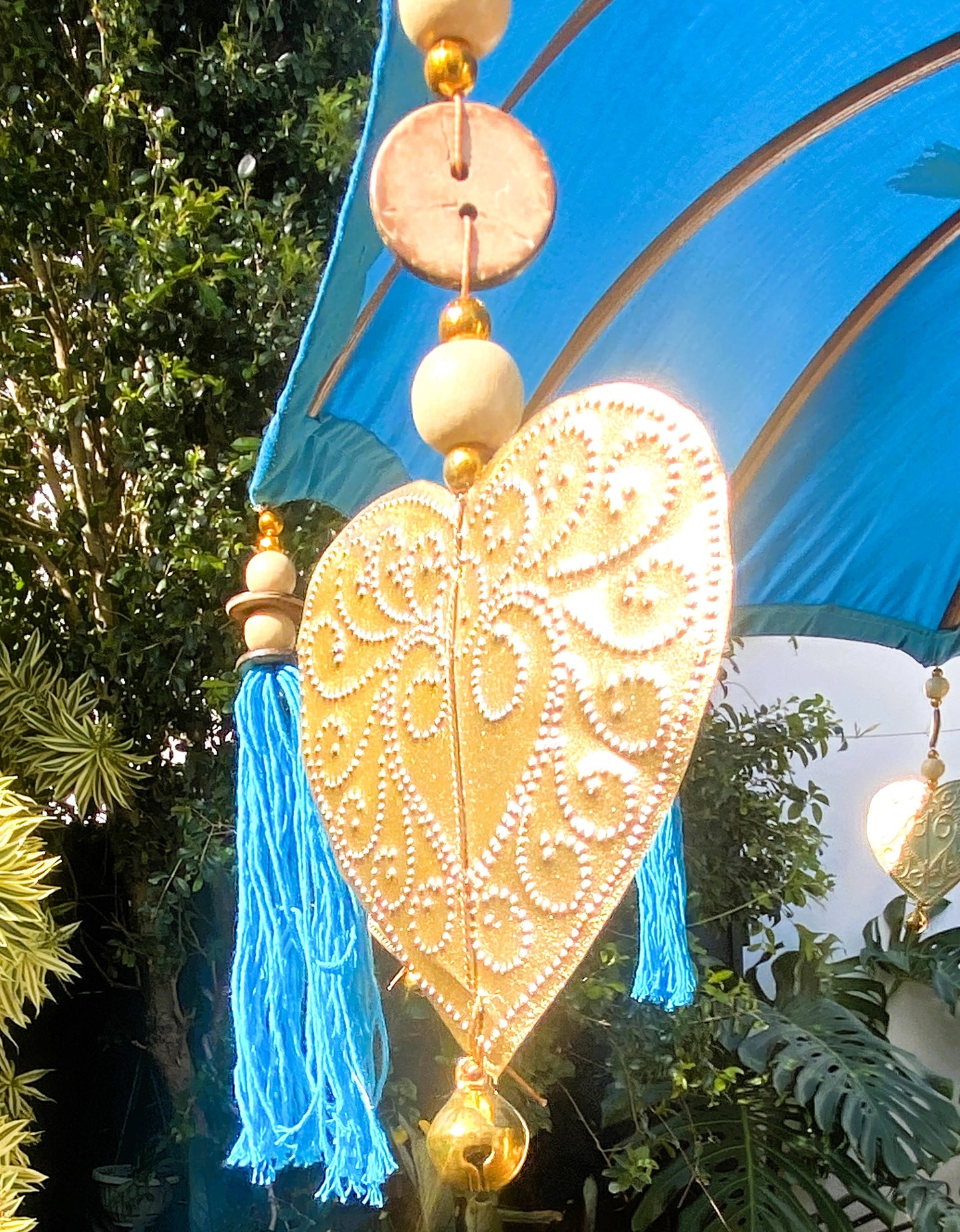 Balinese Umbrella - Turquoise & Gold - Double     ( 2 pc Teak stick)