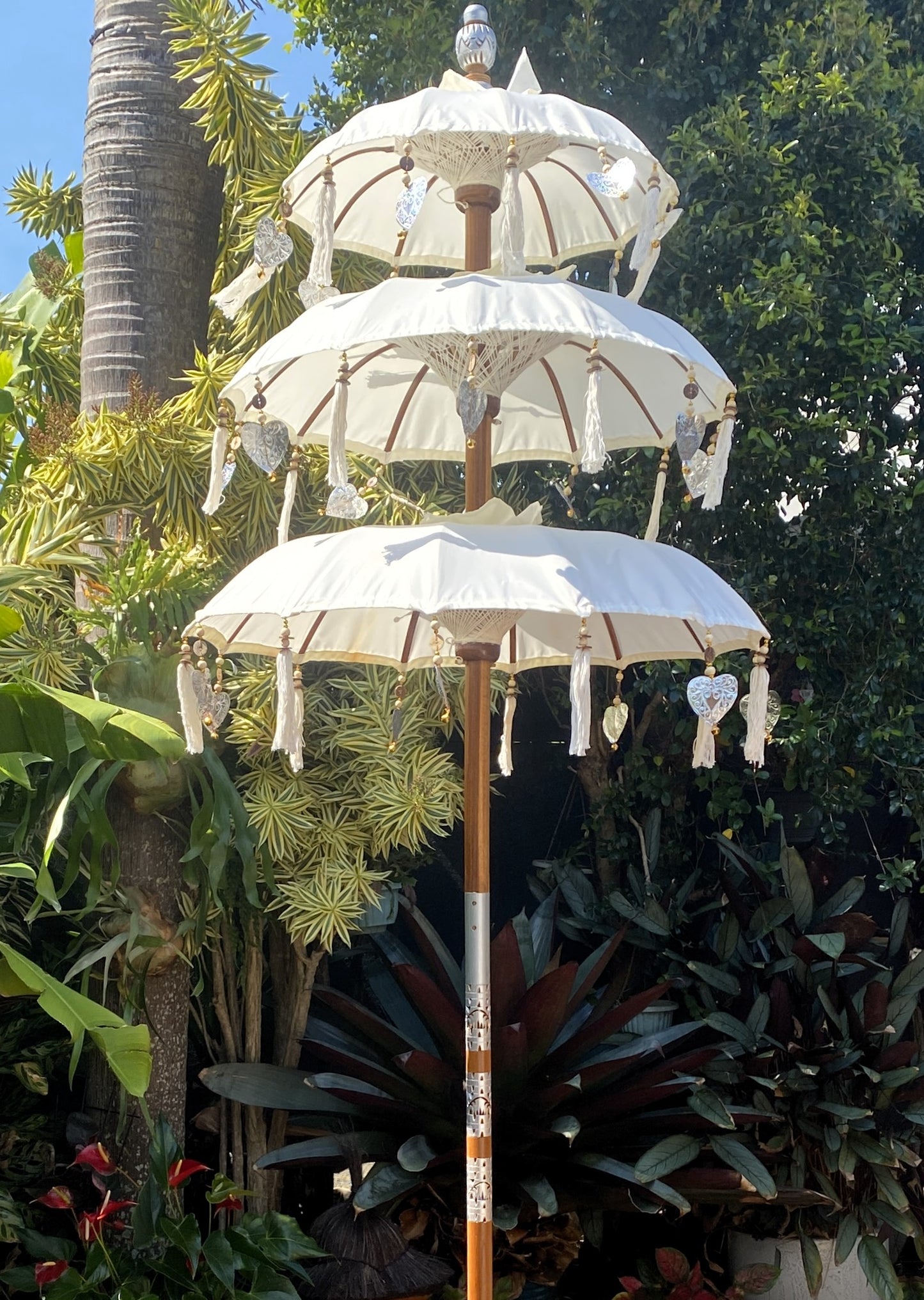 Balinese Umbrella - Off White & Silver - Triple     ( 2 pc Teak stick)