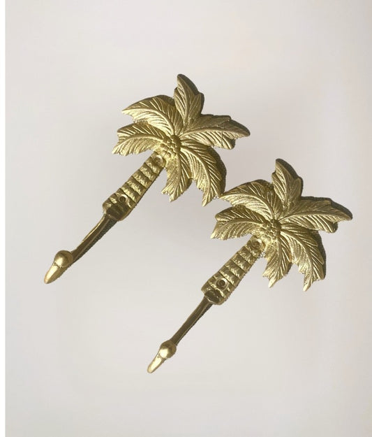 Brass Coconut Palm Hook Large- 17cm