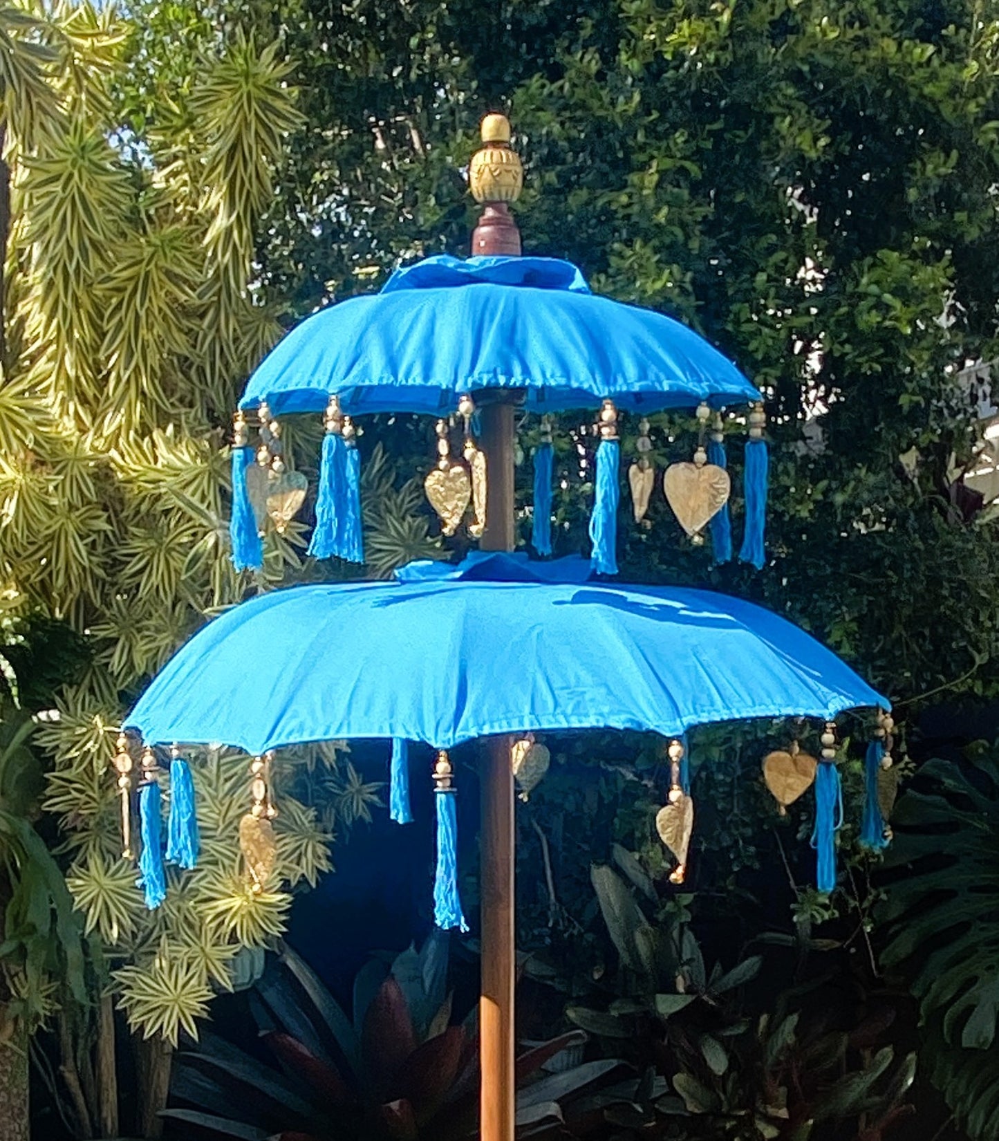 Balinese Umbrella - Turquoise & Gold - Double     ( 2 pc Teak stick)