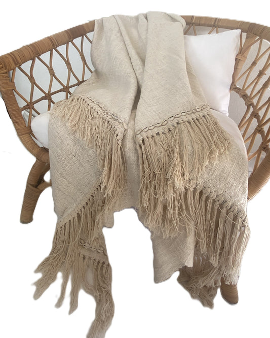 Driftwood Cowrie Shell - Thick Weave Throw Rug - Off White