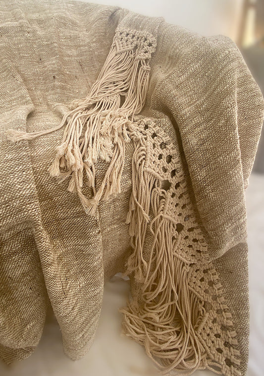 Driftwood Throw Rug - Thick Weave - Rich Natural with Off White Crochet