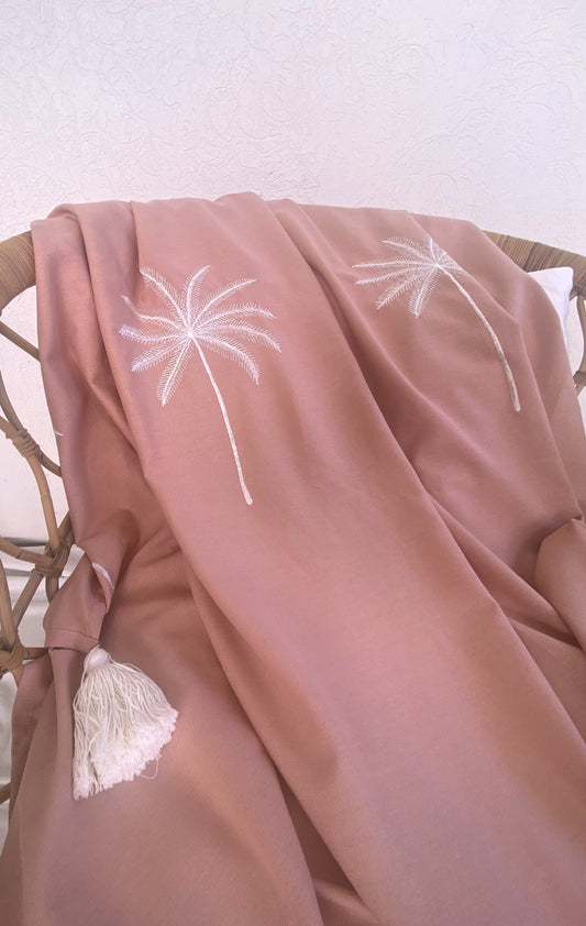 Palm Beach Lightweight Throw Rug - Dusty Pink