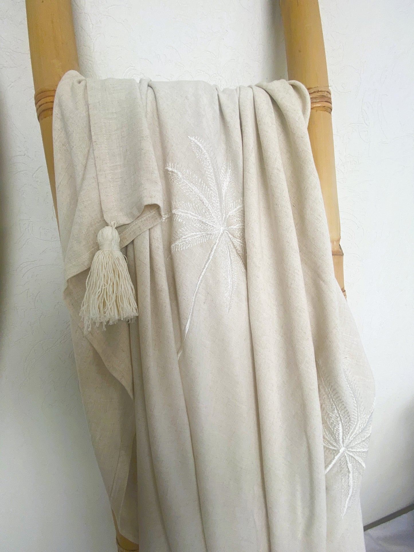 Palm Beach Lightweight Throw - Embroidered Palm - Natural