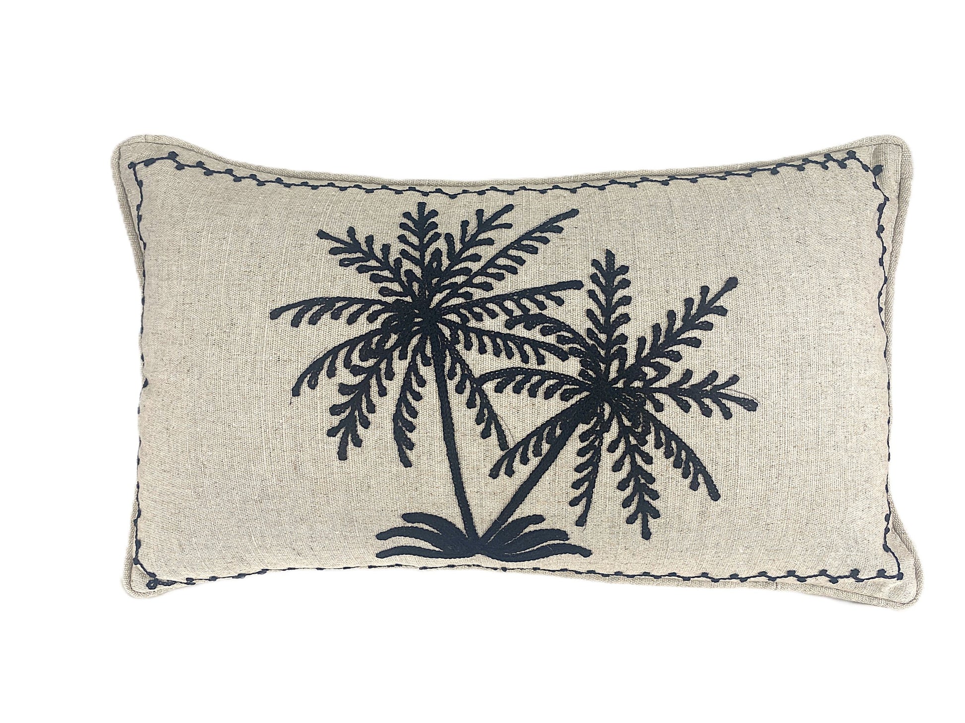 Island-Palms-Black-Embroidered-natural pipe 50x30cm