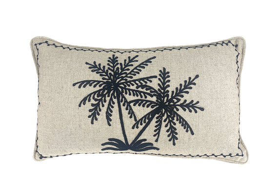 Island-Palms-Black-Embroidered-natural pipe 50x30cm